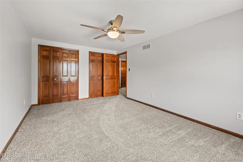 17300 Timothy Drive Southgate City MI 48195