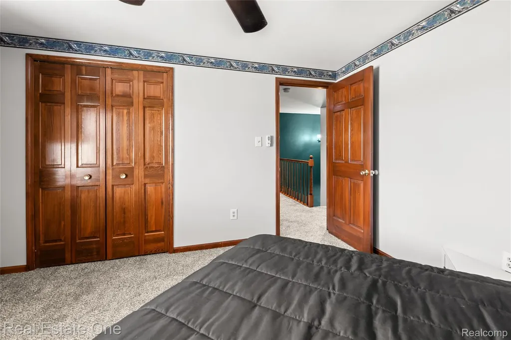 17300 Timothy Drive Southgate City MI 48195
