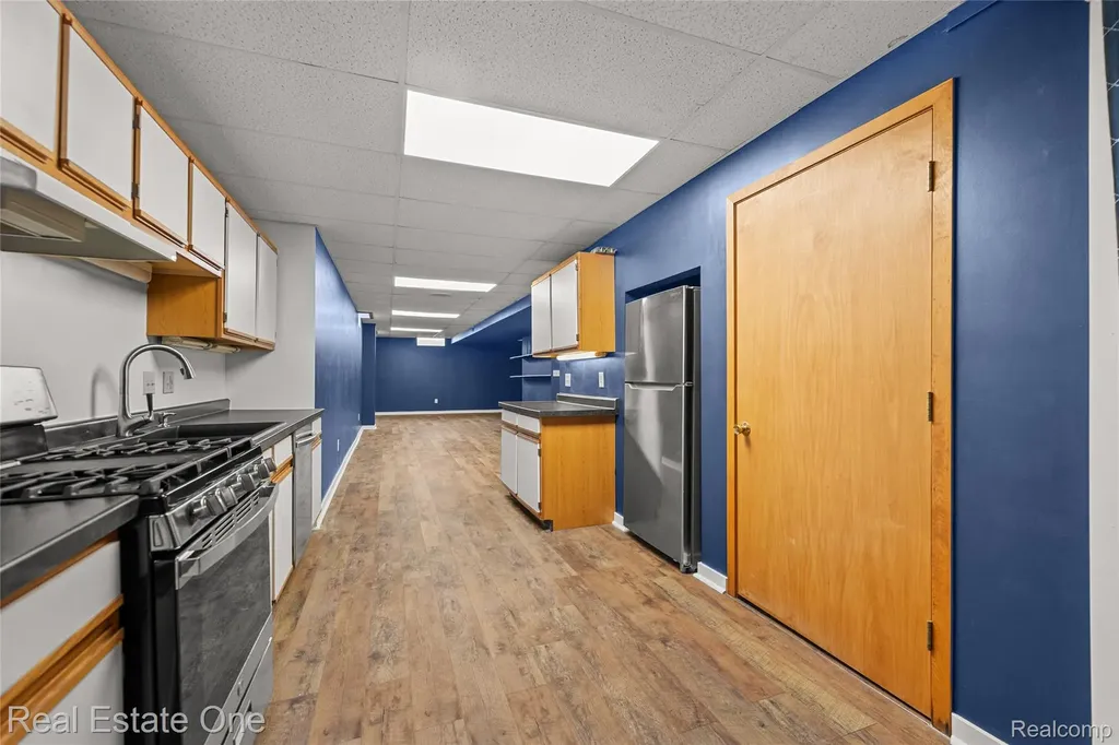 17300 Timothy Drive Southgate City MI 48195