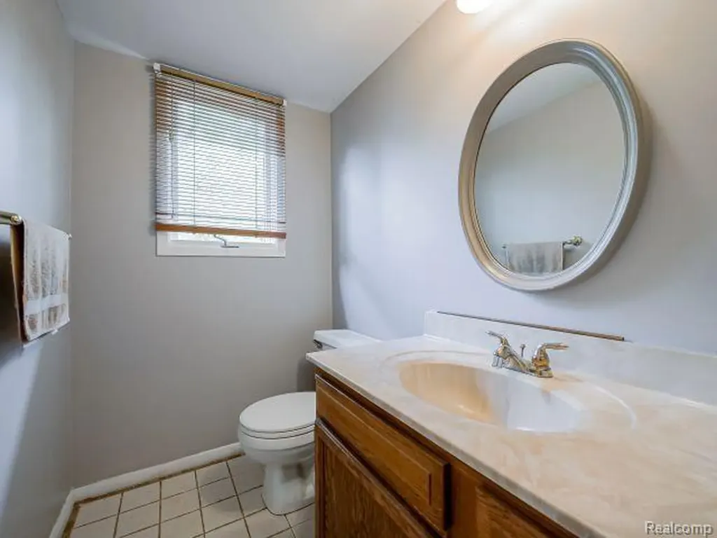 21728 Ruth Street Farmington Hills City MI 48336