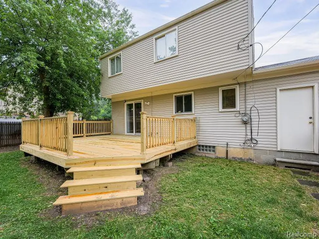 21728 Ruth Street Farmington Hills City MI 48336