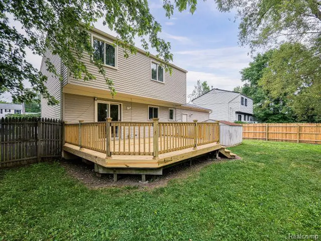 21728 Ruth Street Farmington Hills City MI 48336