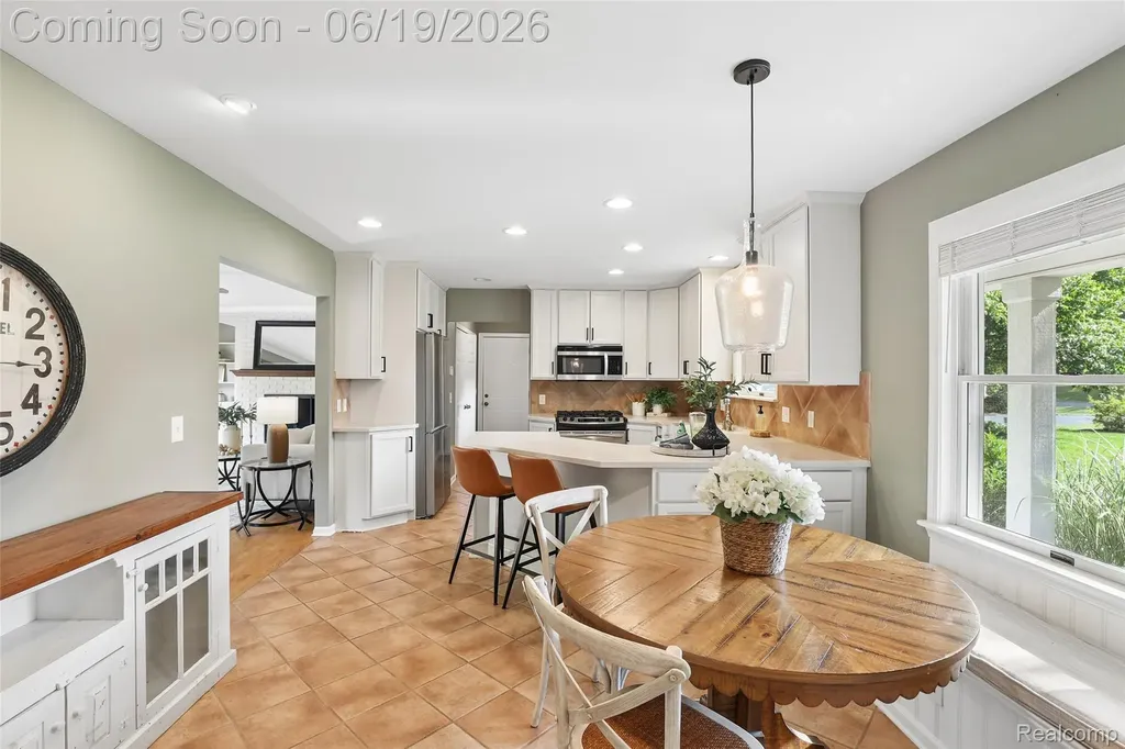 9787 York Woods Drive York Charter Township MI 48176