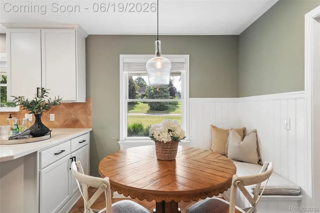9787 York Woods Drive York Charter Township MI 48176