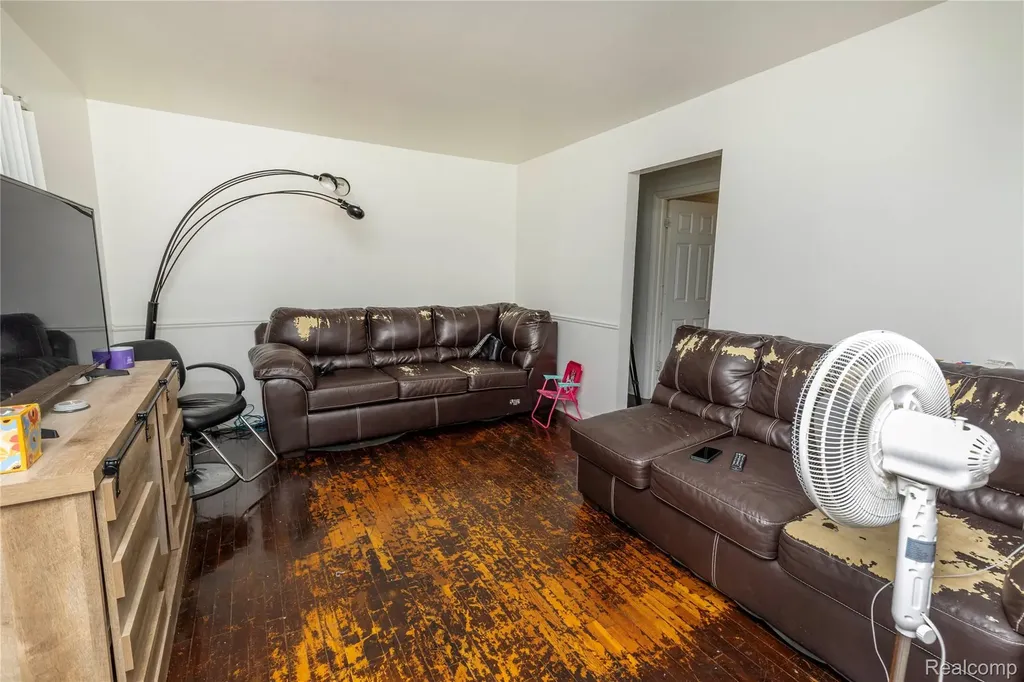 5258 Dixie Highway Bridgeport Charter Township MI 48601