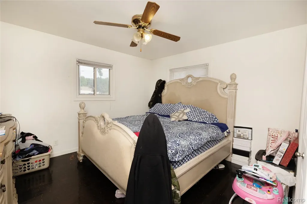 5258 Dixie Highway Bridgeport Charter Township MI 48601