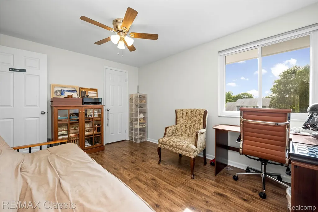 5651 Warrenshire Drive West Bloomfield Charter Township MI 48322