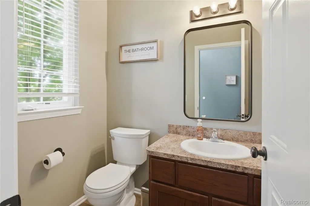 18890 Midway Drive Macomb Township MI 48044