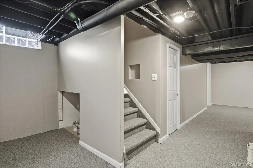 18890 Midway Drive Macomb Township MI 48044