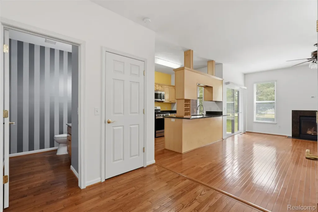 5953 High Point Court Brighton Township MI 48116