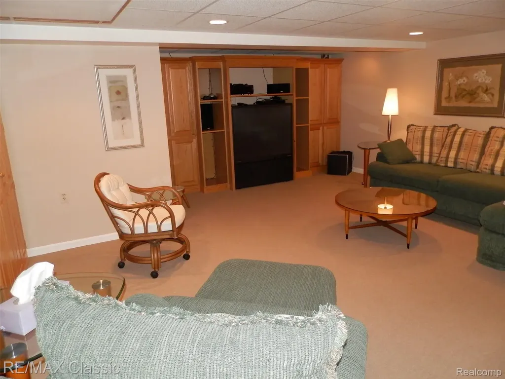 14921 Delaware Avenue Redford Charter Township MI 48239