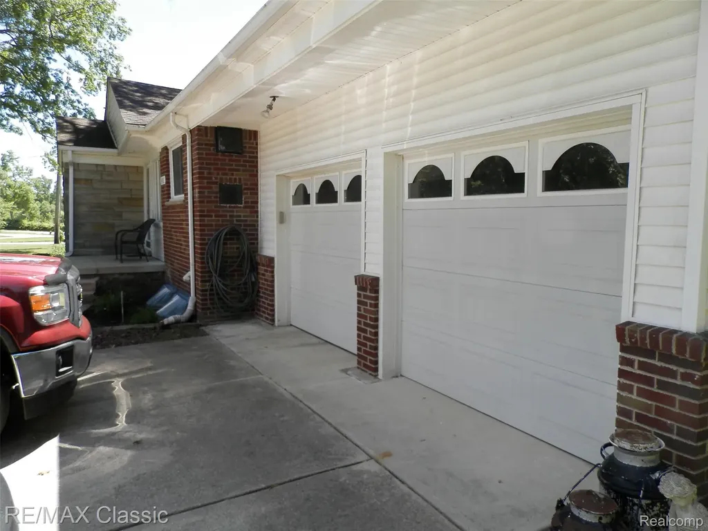 14921 Delaware Avenue Redford Charter Township MI 48239