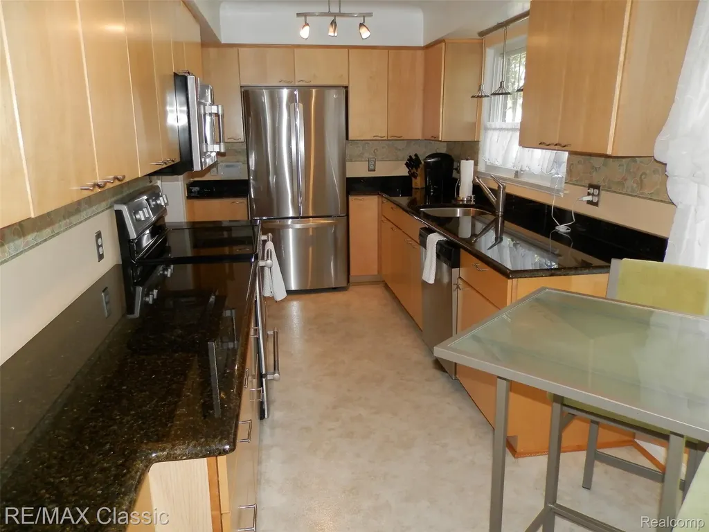 14921 Delaware Avenue Redford Charter Township MI 48239