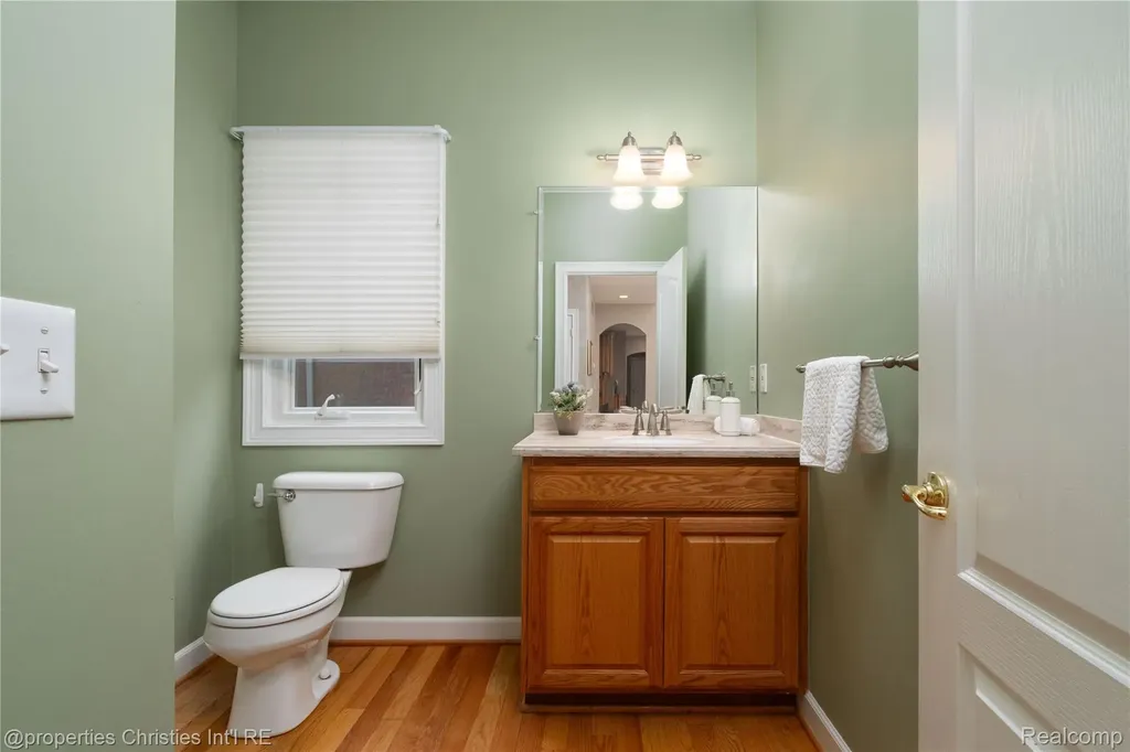 32405 Maria Court Livonia City MI 48152