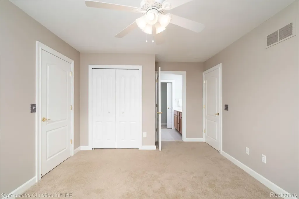 32405 Maria Court Livonia City MI 48152