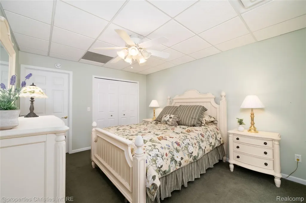 32405 Maria Court Livonia City MI 48152