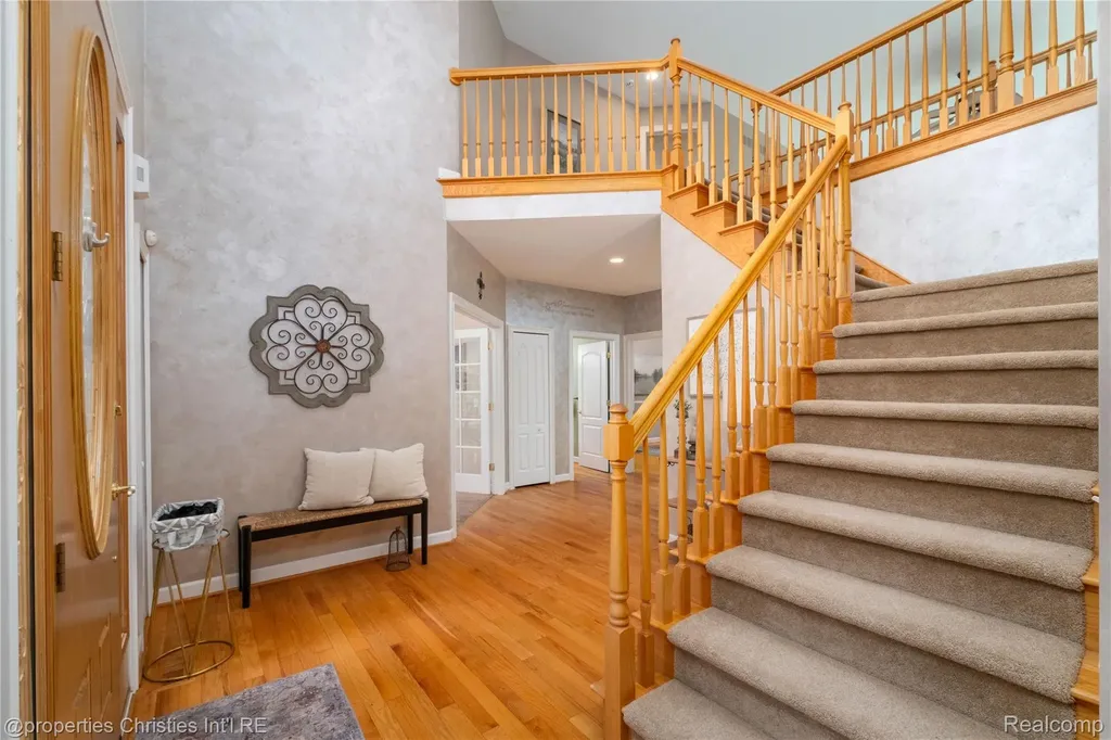 32405 Maria Court Livonia City MI 48152