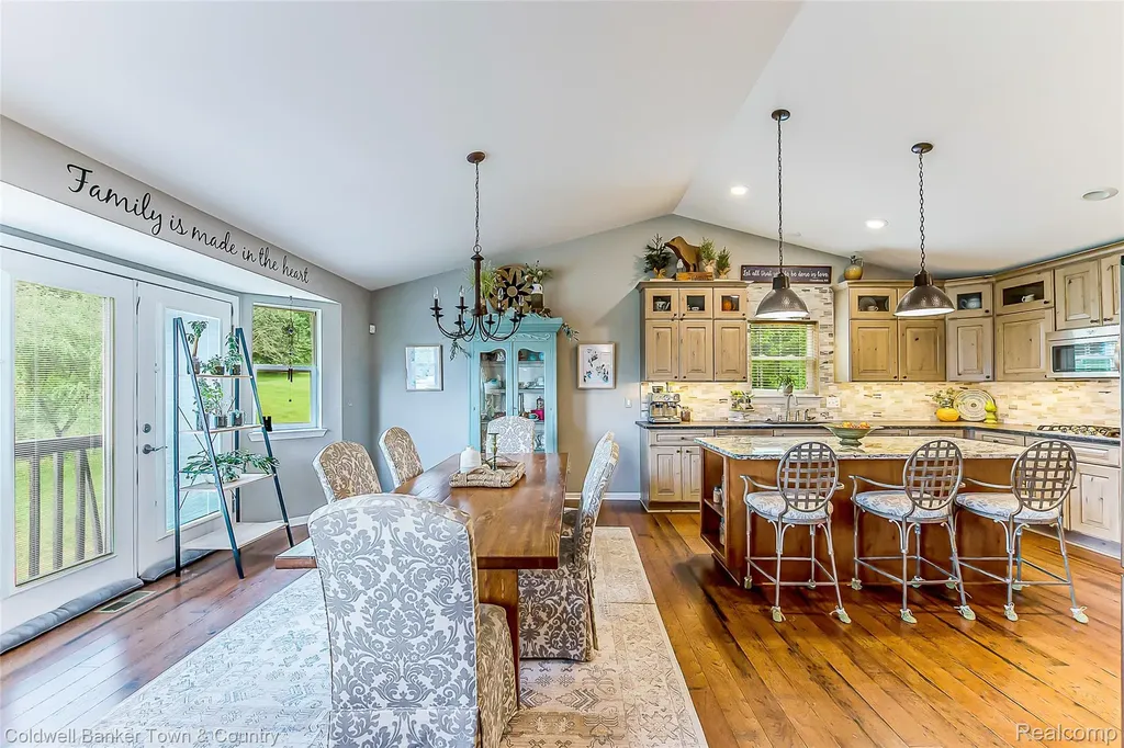 3505 Prescott Drive Howell City MI 48843
