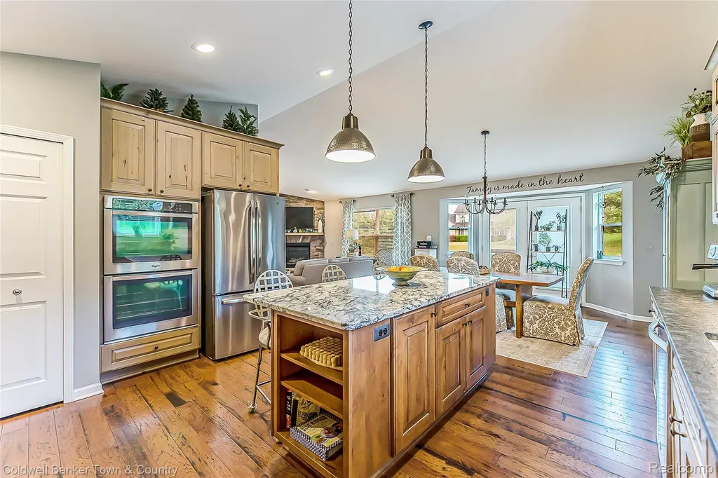 3505 Prescott Drive Howell City MI 48843
