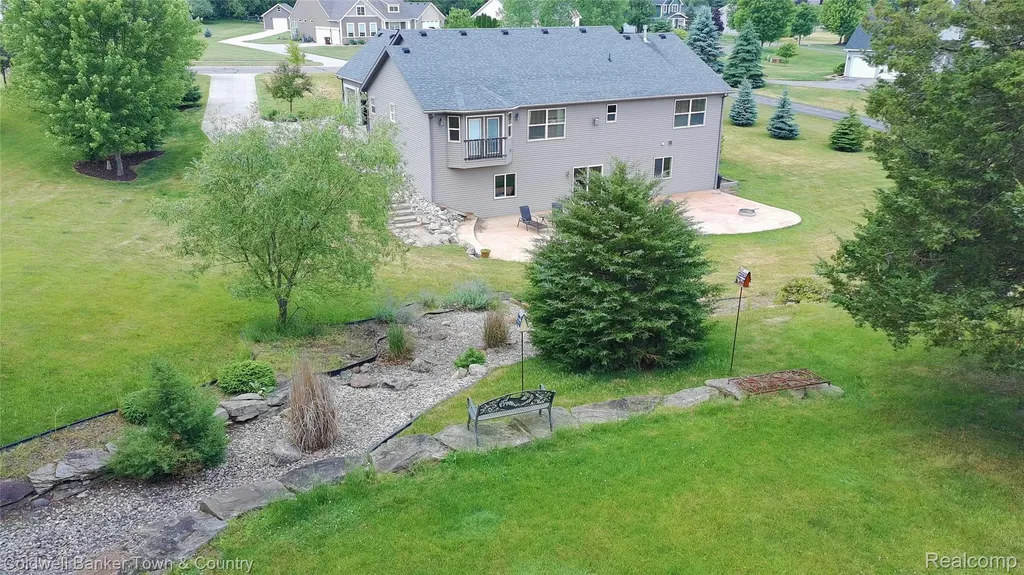 3505 Prescott Drive Howell City MI 48843