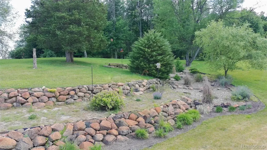 3505 Prescott Drive Howell City MI 48843