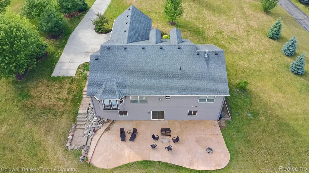 3505 Prescott Drive Howell City MI 48843
