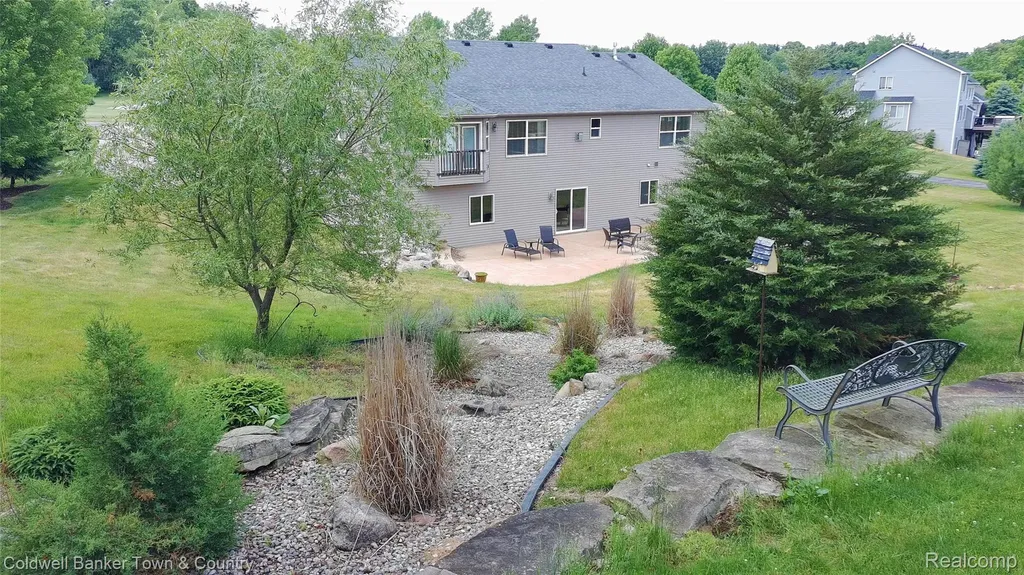 3505 Prescott Drive Howell City MI 48843