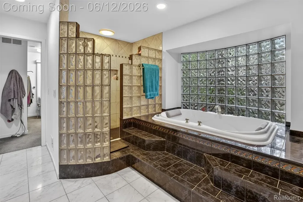 2197 S State Road Davison Township MI 48423