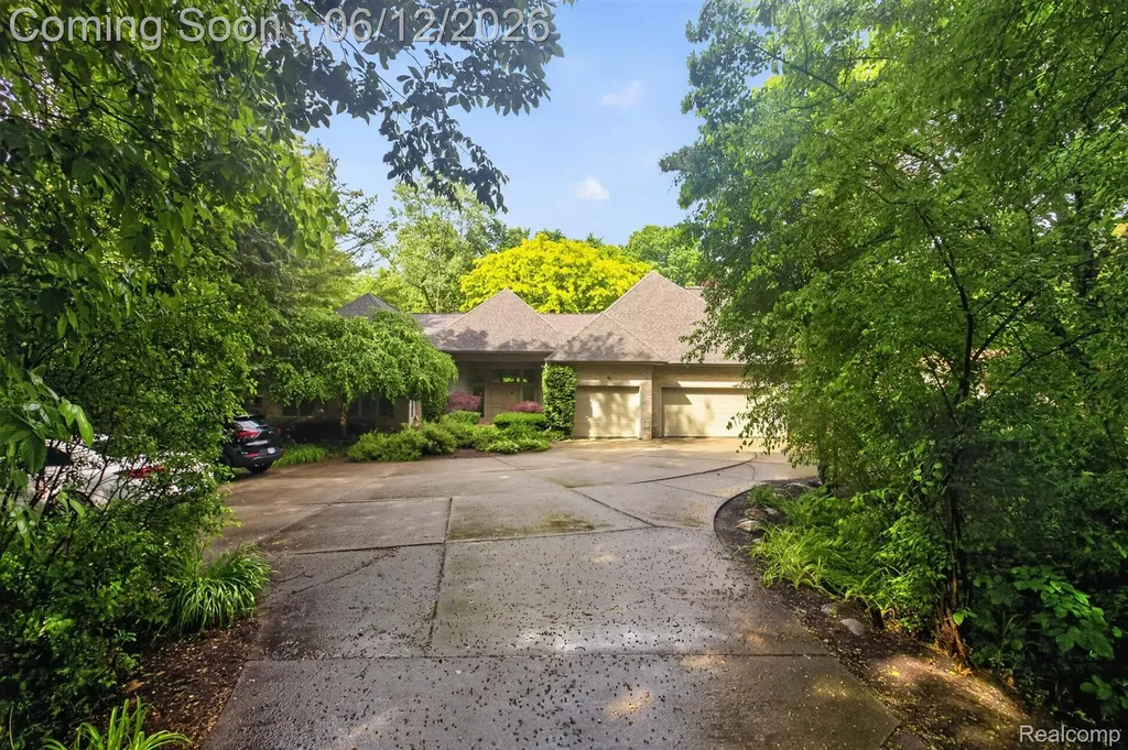 2197 S State Road Davison Township MI 48423