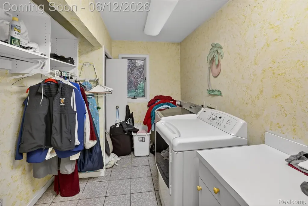 2197 S State Road Davison Township MI 48423