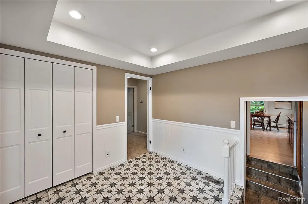 4403 Amherst Road Royal Oak City MI 48073