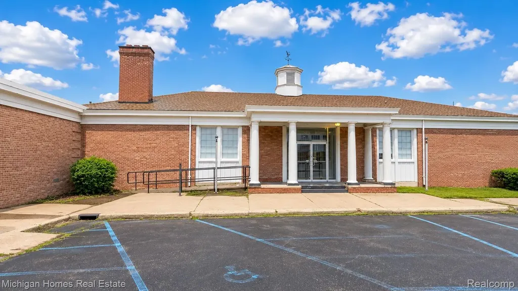 770 E Mt. Morris Street Mt. Morris City MI 48458