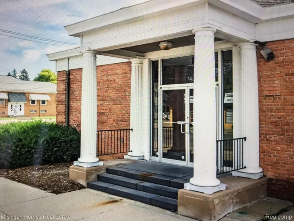 770 E Mt. Morris Street Mt. Morris City MI 48458