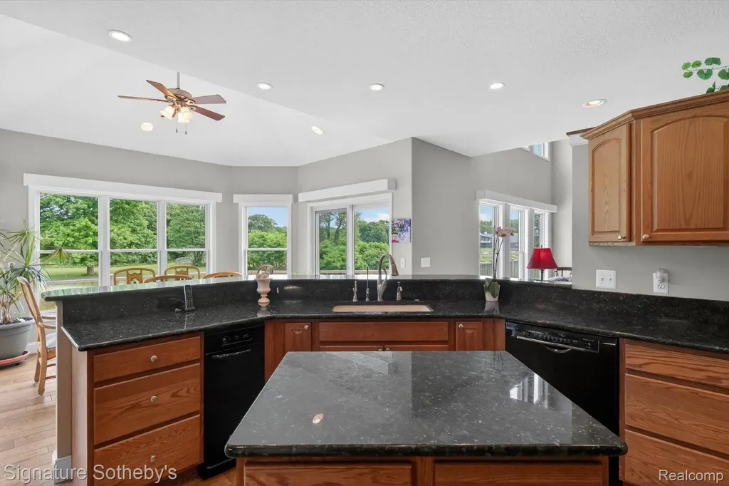 12700 Shaffer Road Springfield Charter Township MI 48350