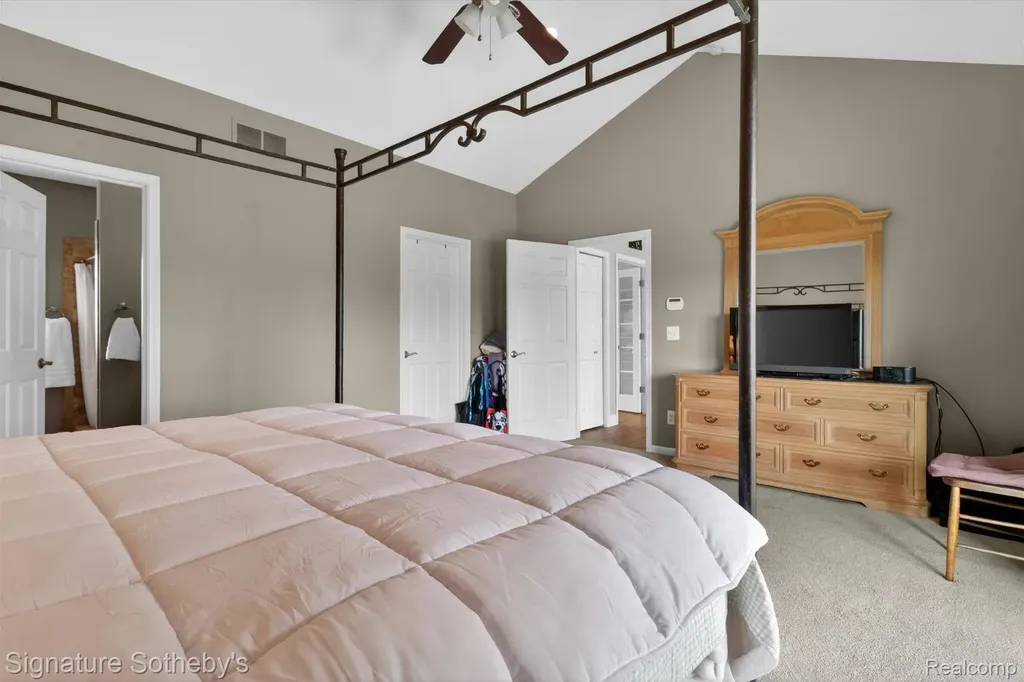 12700 Shaffer Road Springfield Charter Township MI 48350