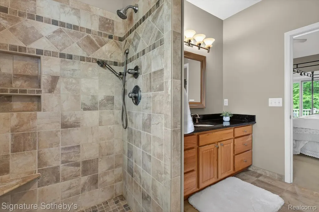 12700 Shaffer Road Springfield Charter Township MI 48350