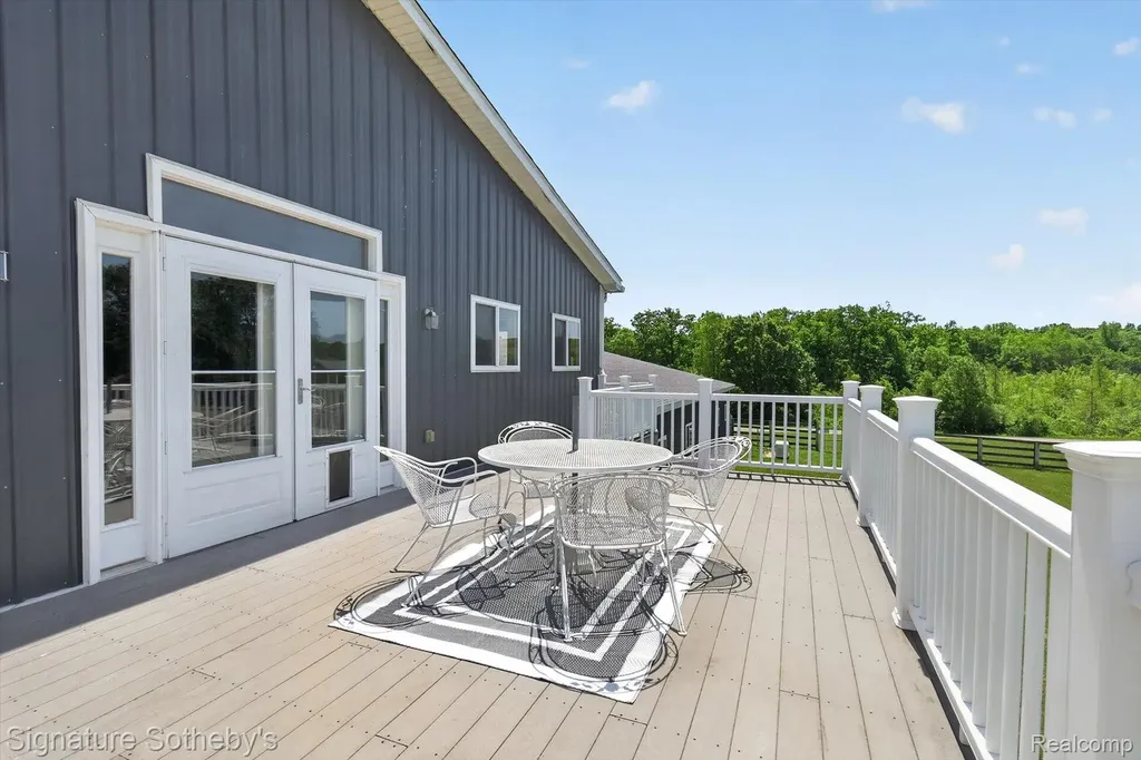 12700 Shaffer Road Springfield Charter Township MI 48350