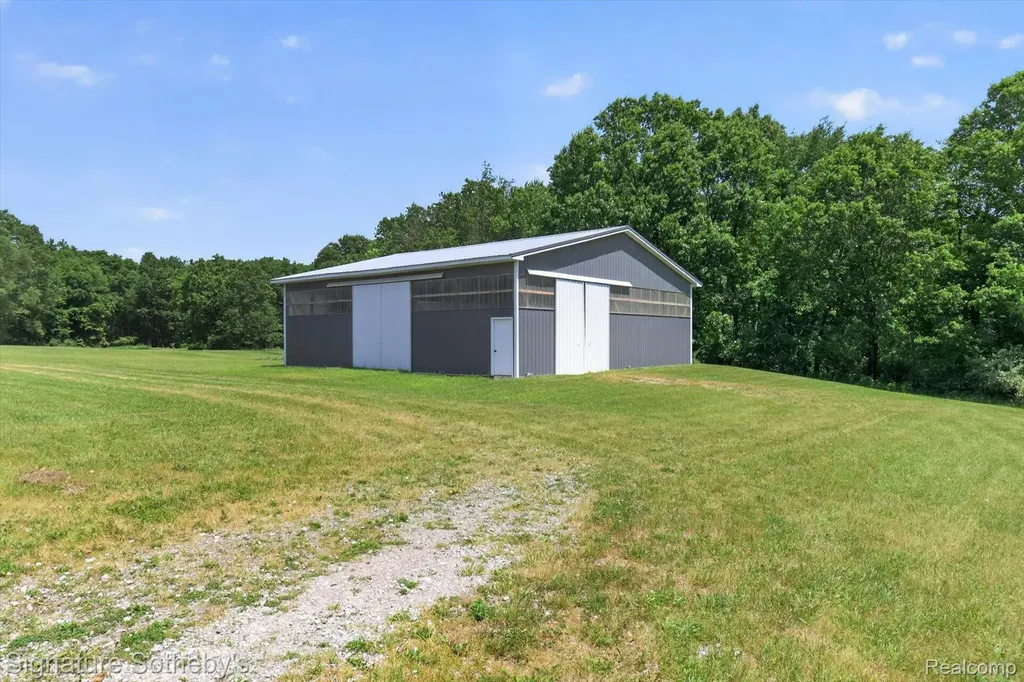 12700 Shaffer Road Springfield Charter Township MI 48350