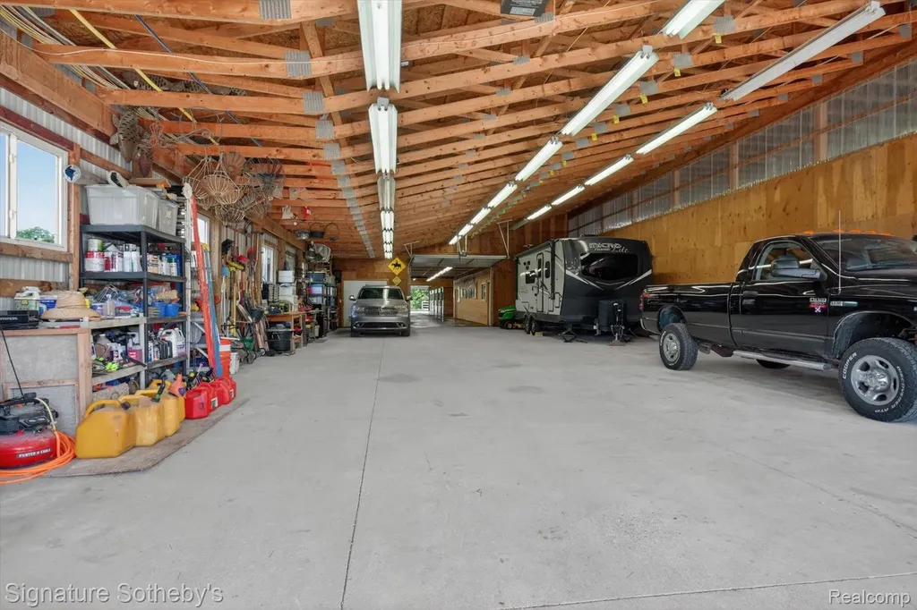 12700 Shaffer Road Springfield Charter Township MI 48350