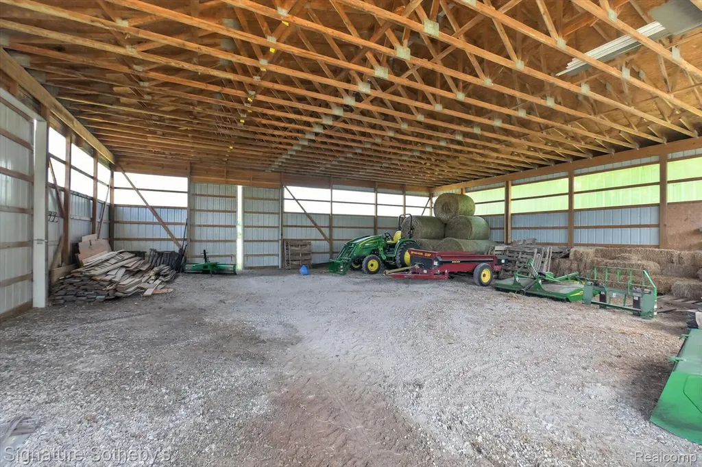 12700 Shaffer Road Springfield Charter Township MI 48350