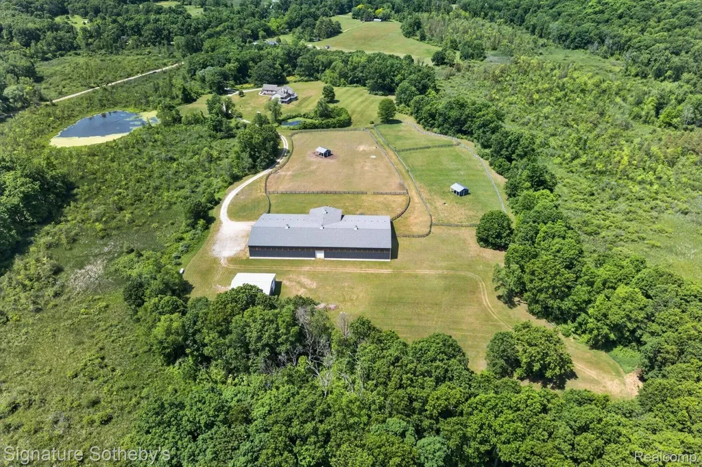 12700 Shaffer Road Springfield Charter Township MI 48350