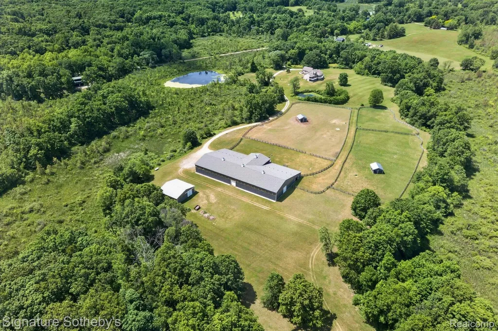 12700 Shaffer Road Springfield Charter Township MI 48350