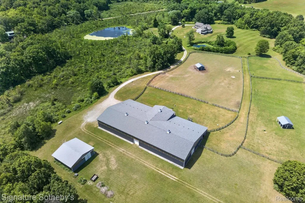 12700 Shaffer Road Springfield Charter Township MI 48350