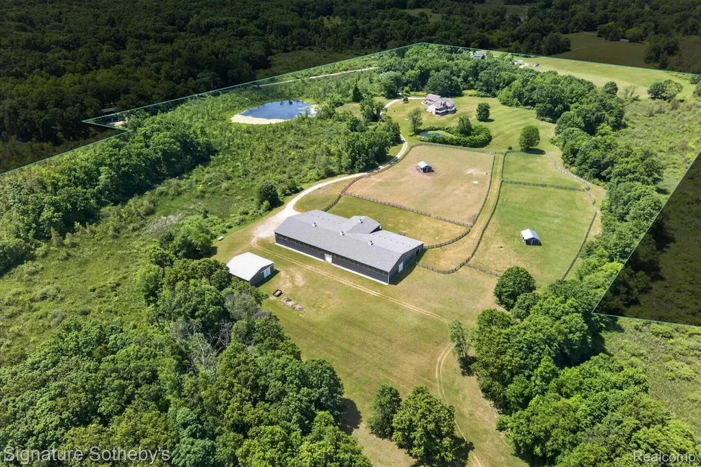 12700 Shaffer Road Springfield Charter Township MI 48350