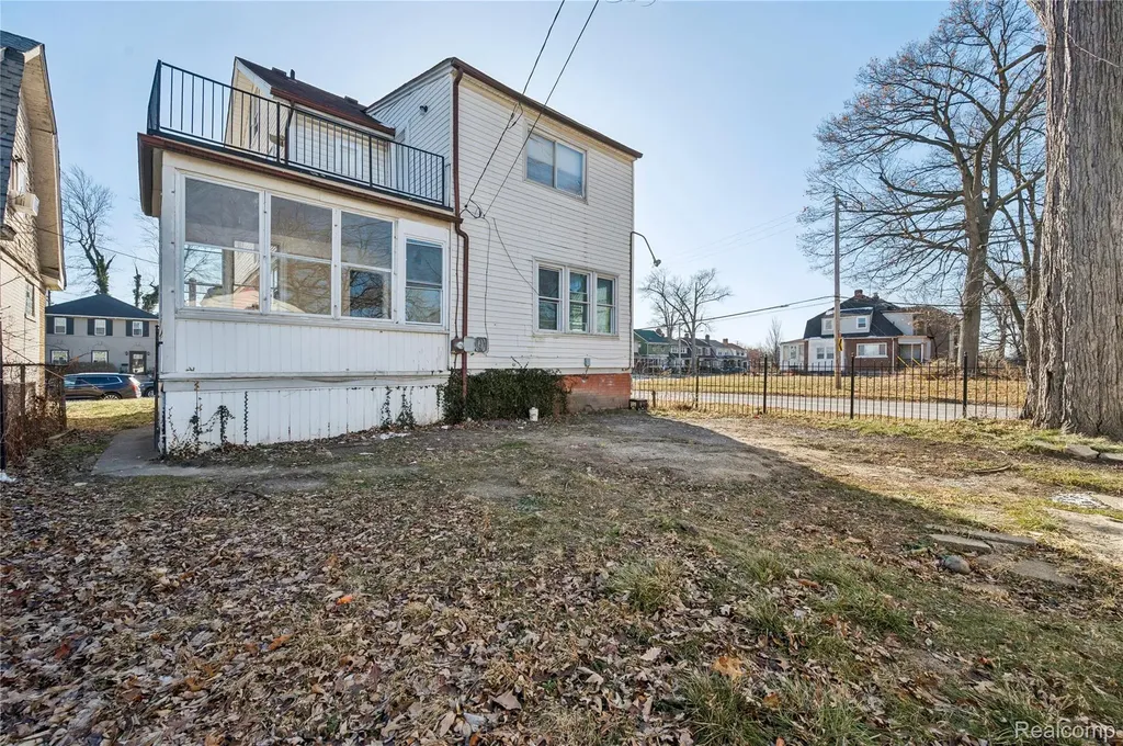 2076 Collingwood Street Detroit City MI 48206