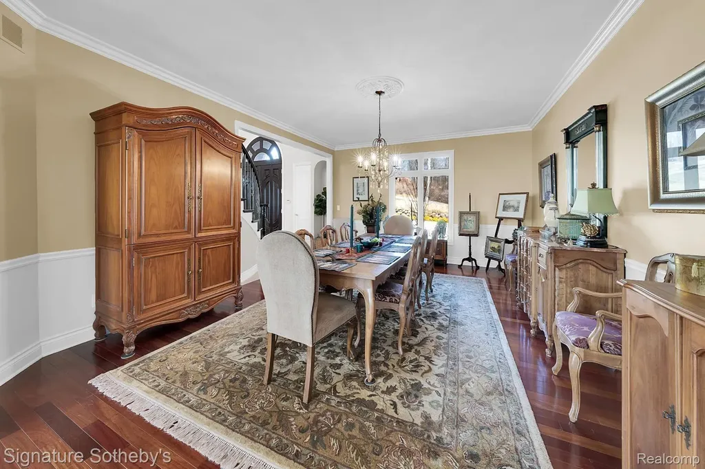 5001 Forest Valley Independence Charter Township MI 48348