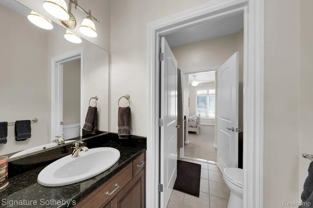 5001 Forest Valley Independence Charter Township MI 48348