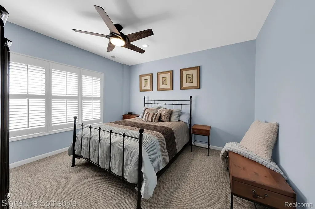 5001 Forest Valley Independence Charter Township MI 48348