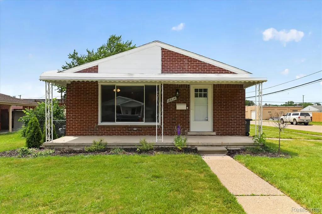 18514 Ray Street Riverview City MI 48193