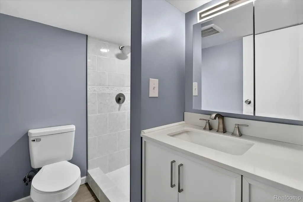 18514 Ray Street Riverview City MI 48193